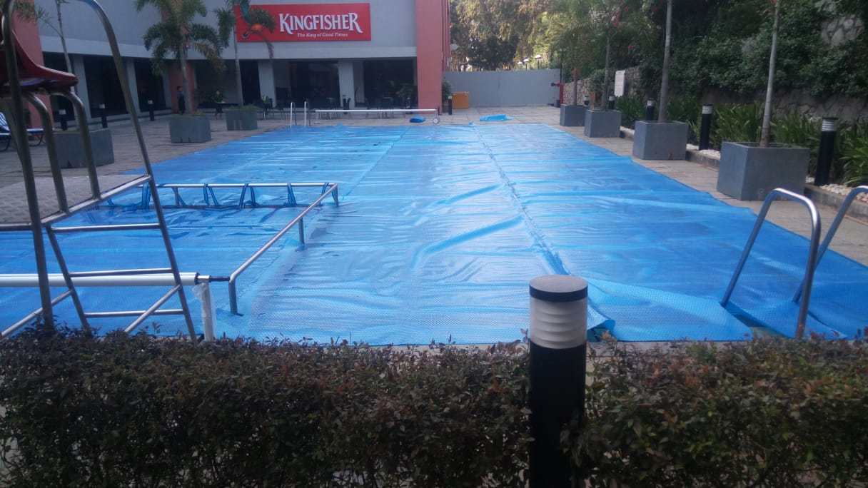 Polco Swimming pool covers - Polco Bubble Pool Covers | UV Resistant, Heat Retention & Durable Pool Protection